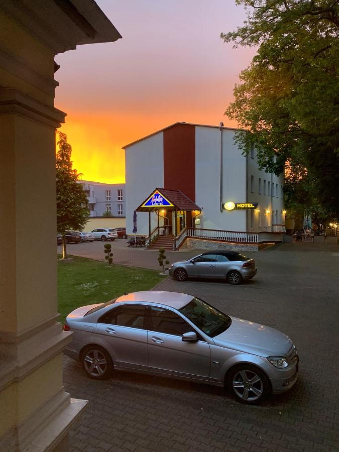 Hotel Medaillon Magdeburg Kültér fotó